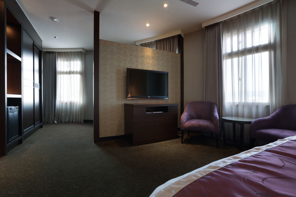 Hotel Formosa Caotun Zewnętrze zdjęcie